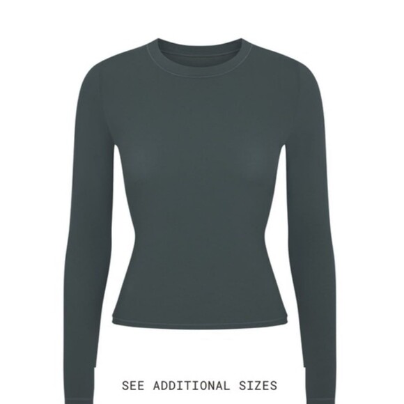 Skims Fits Everybody Long Sleeve Tshirt Deep Sea - Picture 2 of 5
